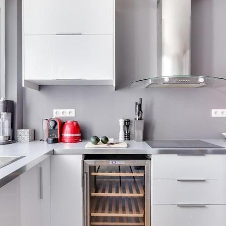 Guestready - Appartement Terrasse Vue Tour Eiffel ปารีส ภายนอก รูปภาพ