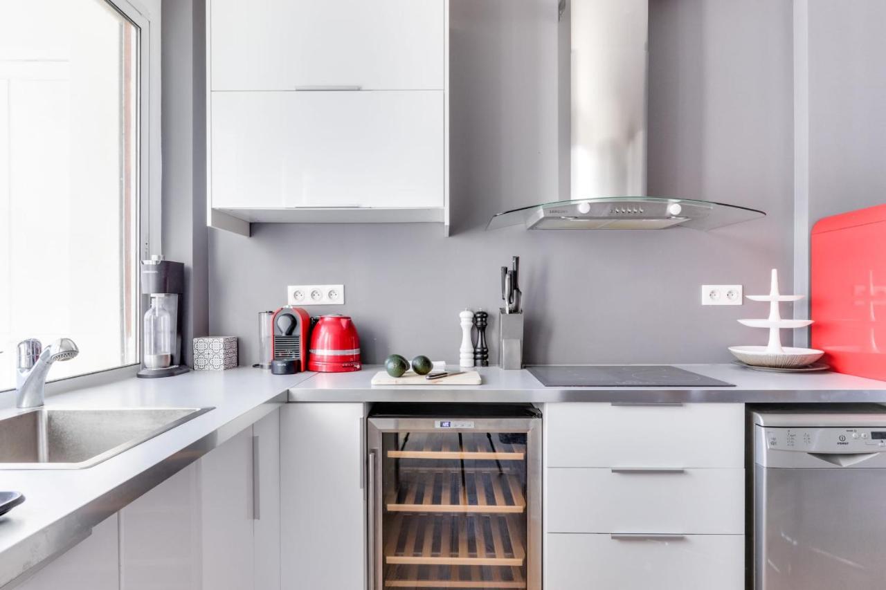 Guestready - Appartement Terrasse Vue Tour Eiffel ปารีส ภายนอก รูปภาพ